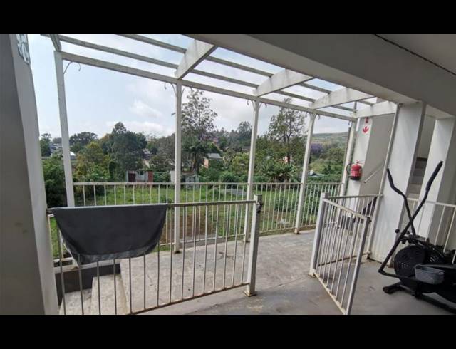 2 BEDROOM APARTMENT FOR SALE IN PRESTBURY